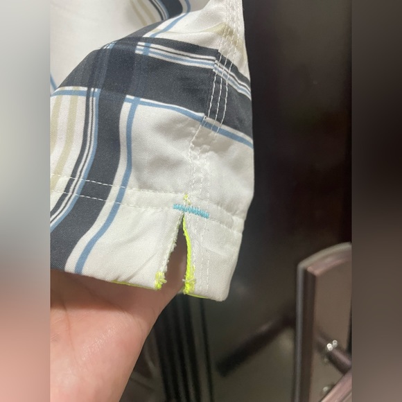 Summer shorts . Used . Size medium - Picture 7 of 7